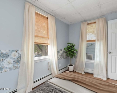 109 Poole Avenue - Photo Thumbnail 26