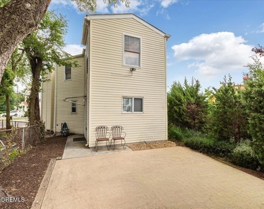 109 Poole Avenue - Photo Thumbnail 35