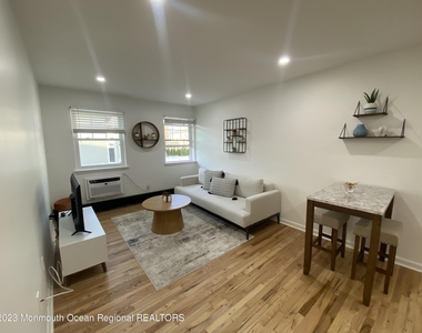 311 4th Avenue - Photo Thumbnail 2