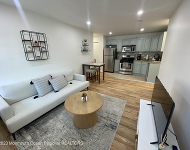 311 4th Avenue - Photo Thumbnail 1