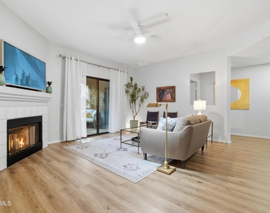 15050 N Thompson Peak Parkway - Photo Thumbnail 6
