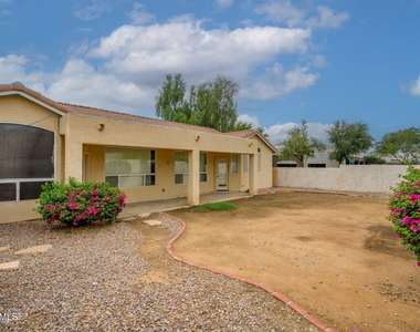 20370 N 65th Drive - Photo Thumbnail 17