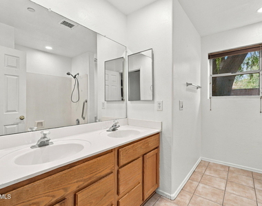 20370 N 65th Drive - Photo Thumbnail 14