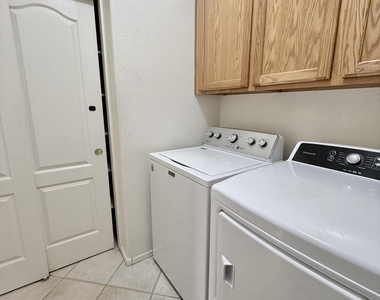 3530 E Park Avenue - Photo Thumbnail 13