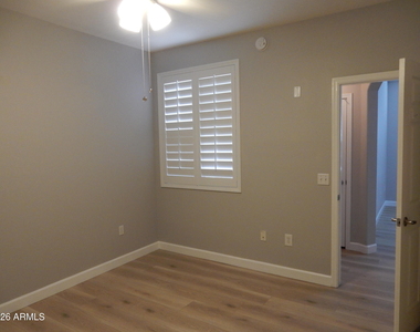 29606 N Tatum Boulevard - Photo Thumbnail 16
