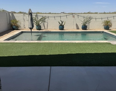 24718 N 184th Lane - Photo Thumbnail 21