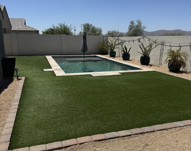 24718 N 184th Lane - Photo Thumbnail 20