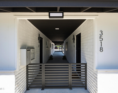 3518 E Montecito Avenue - Photo Thumbnail 2