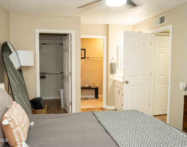 4313 N 28th Street - Photo Thumbnail 15