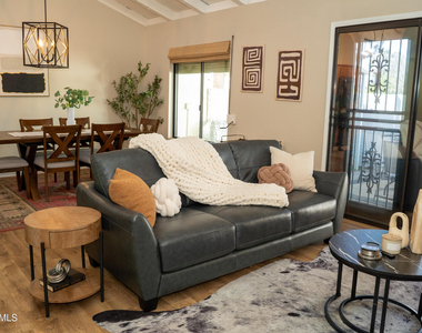 4313 N 28th Street - Photo Thumbnail 3