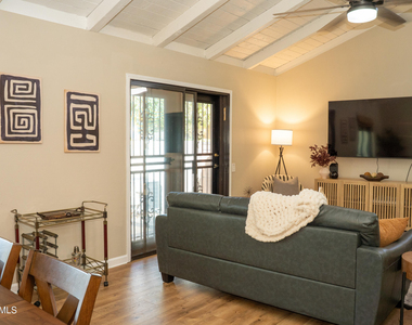 4313 N 28th Street - Photo Thumbnail 2