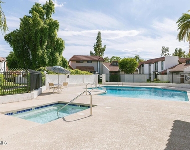 4313 N 28th Street - Photo Thumbnail 22