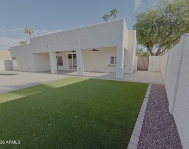 8702 E San Ardo Drive - Photo Thumbnail 25