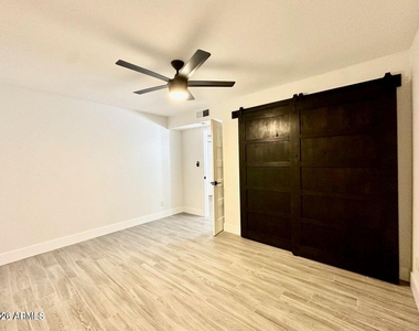 8702 E San Ardo Drive - Photo Thumbnail 10