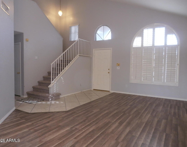 1312 W Libby Street - Photo Thumbnail 3