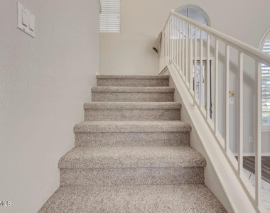 1312 W Libby Street - Photo Thumbnail 2