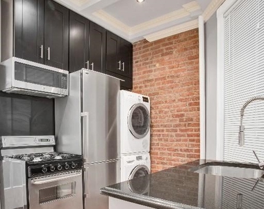West 108th Street - Photo Thumbnail 7