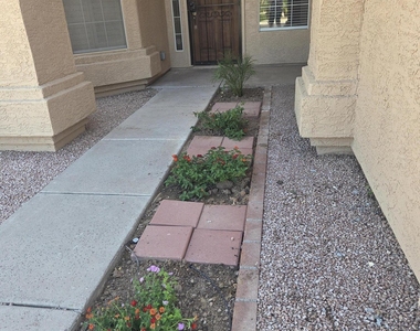 1167 W Lisa Lane - Photo Thumbnail 1