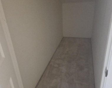 1167 W Lisa Lane - Photo Thumbnail 36