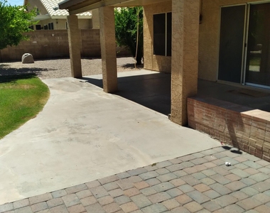 1167 W Lisa Lane - Photo Thumbnail 41