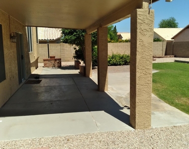 1167 W Lisa Lane - Photo Thumbnail 2