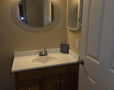 1167 W Lisa Lane - Photo Thumbnail 26