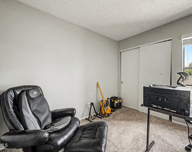 2121 S Pennington Street - Photo Thumbnail 16