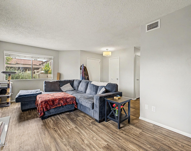 2121 S Pennington Street - Photo Thumbnail 4