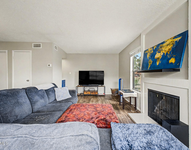 2121 S Pennington Street - Photo Thumbnail 5