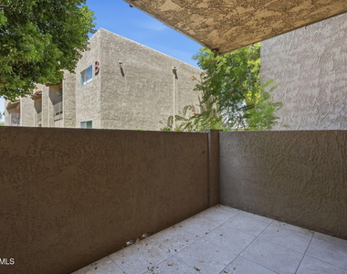 5525 E Thomas Road - Photo Thumbnail 23