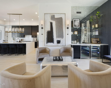 8902 E Ann Way - Photo Thumbnail 7