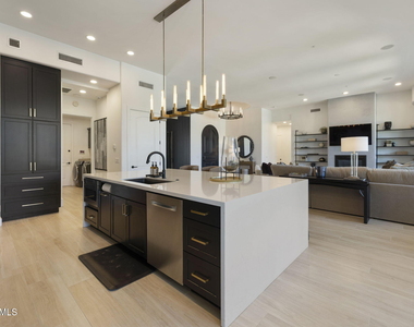 8902 E Ann Way - Photo Thumbnail 17