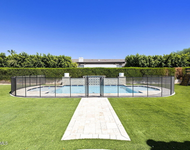 8902 E Ann Way - Photo Thumbnail 64