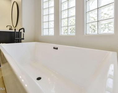 8902 E Ann Way - Photo Thumbnail 36