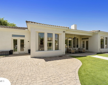 8902 E Ann Way - Photo Thumbnail 48