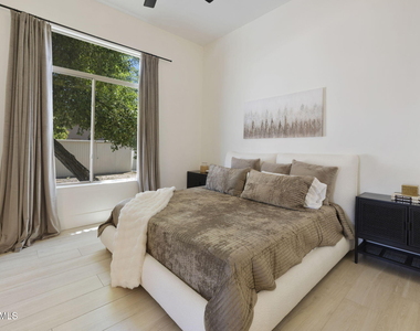 8902 E Ann Way - Photo Thumbnail 25