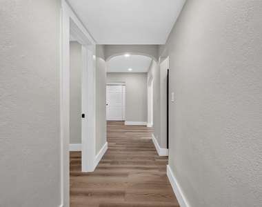 516 Independence Road - Photo Thumbnail 15