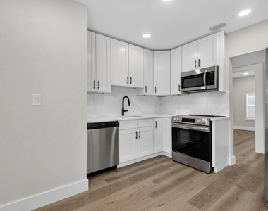 516 Independence Road - Photo Thumbnail 6
