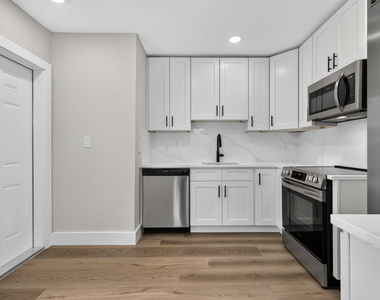 516 Independence Road - Photo Thumbnail 8