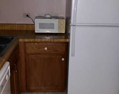 3690 Inverrary Drive - Photo Thumbnail 3