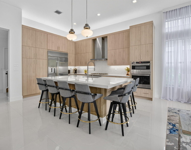 9124 Silver Marsh Lane - Photo Thumbnail 5