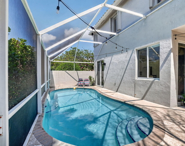 5040 Heron Place - Photo Thumbnail 24