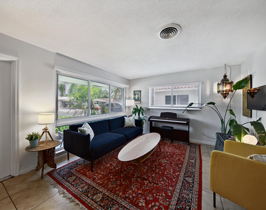 441 Se 1st Avenue - Photo Thumbnail 1