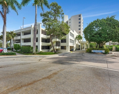 2900 Ne 14th St Causeway - Photo Thumbnail 28