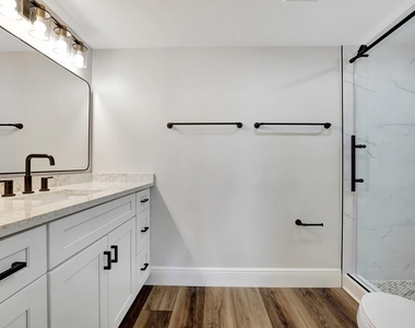 2900 Ne 14th St Causeway - Photo Thumbnail 16