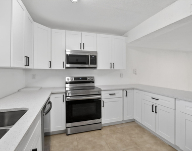 11556 Nw 1st Street - Photo Thumbnail 27