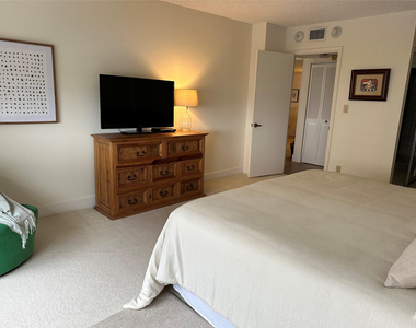 5100 N Ocean Boulevard - Photo Thumbnail 9