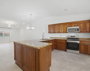 6070 Sunny Manor Court - Photo Thumbnail 8