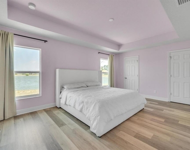 408 Seafoam Circle - Photo Thumbnail 7