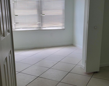 2303 N Congress Avenue - Photo Thumbnail 30